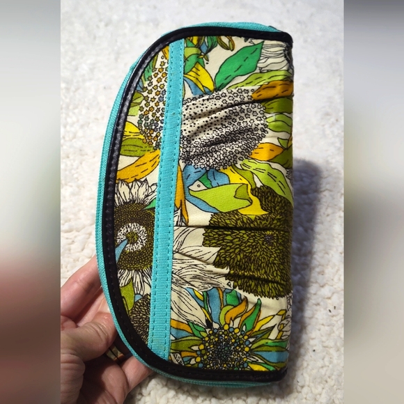 Liberty of London for target Wallet - Picture 7 of 9